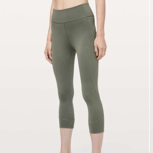 Lululemon In Movement Crop *Everlux 19" Grey Sage Size 8